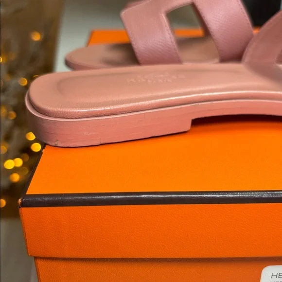 Authentic Hermes Oran Rose Aube size 8.5 - Picture 9 of 12